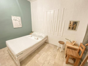 Insta-worthy Rustic Studio Near Ceres Terminal